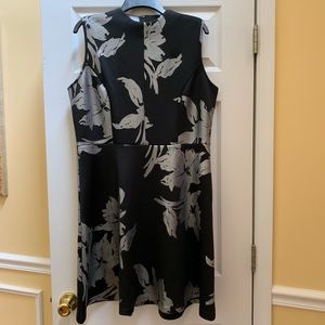 Apt 9 Floral Black and Gray Sleeveless Dress 14